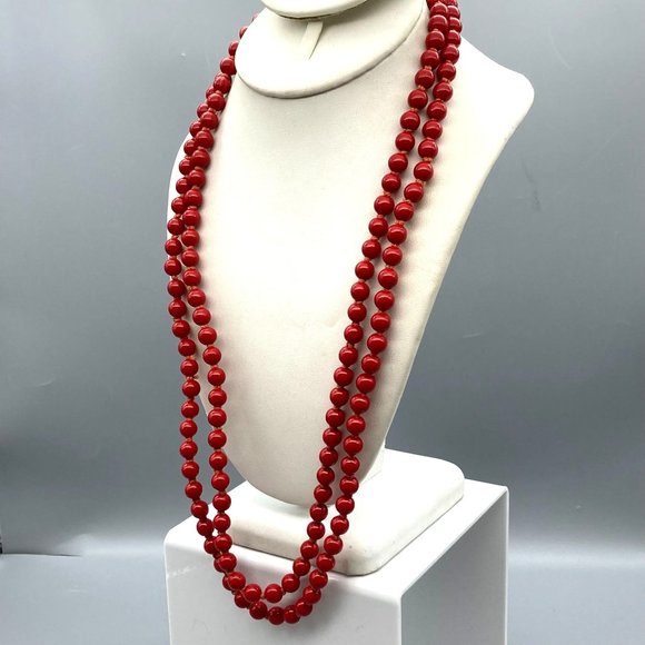 Red Bead Knotted Strand Necklace, Extra Long Vintage Pinup Fashion - Picture 4 of 5